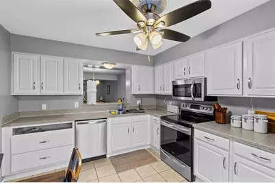 658 Lake Villas Drive, Altamonte Springs, FL 32701 - Photo 5
