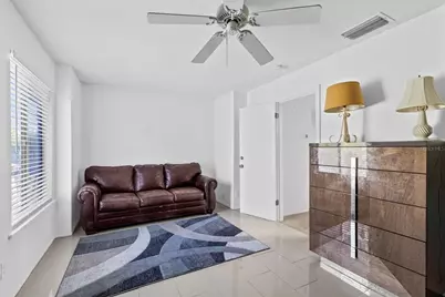 658 Lake Villas Drive, Altamonte Springs, FL 32701 - Photo 21