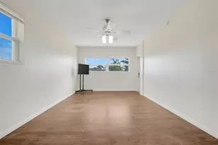 942 Chace Ln NE, Palm Bay, FL 32905 - Photo 11