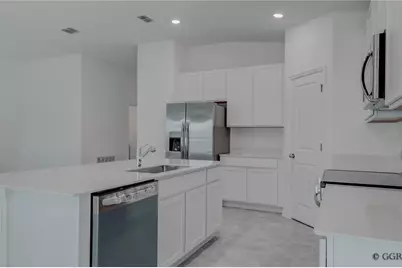 4840 Edensbridge Lane, Kissimmee, FL 34746 - Photo 23