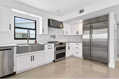 319 Midway Island, Clearwater, FL 33767 - Photo 11