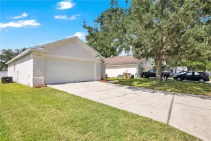 950 Woodsong Way, Clermont, FL 34714 - Photo 3
