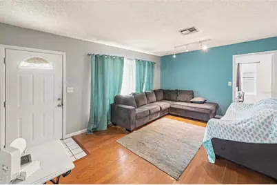 7991 Aberdeen Circle, Largo, FL 33773 - Photo 3
