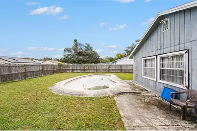 7991 Aberdeen Circle, Largo, FL 33773 - Photo 25