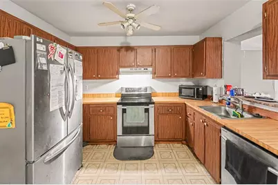 7991 Aberdeen Circle, Largo, FL 33773 - Photo 9
