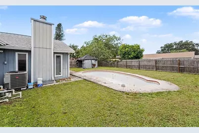 7991 Aberdeen Circle, Largo, FL 33773 - Photo 27