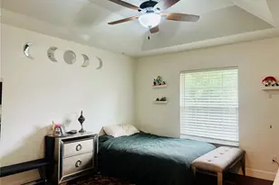 1714 NW 9th St, Gainesville, FL 32609 - Photo 11