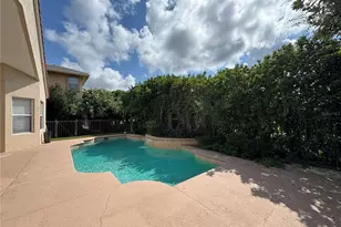 2521 Roat Dr, Orlando, FL 32835 - Photo 3