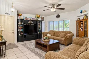 2122 NW 184th Way, Pembroke Pines, FL 33029 - Photo 5