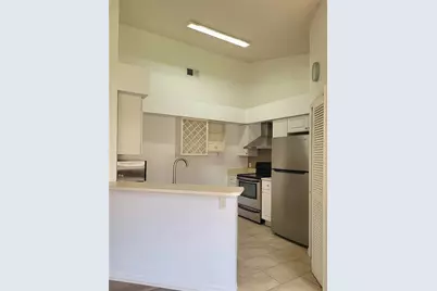 4807 Brighton Terrace #F-202, Orlando, FL 32811 - Photo 7
