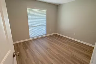 3501 Calgary Ln, Mount Dora, FL 32757 - Photo 11