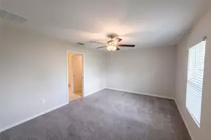 3513 Radiant Mountain Dr, Plant City, FL 33565 - Photo 7