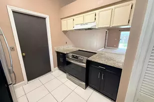 14050 Ithaca Way, Orlando, FL 32826 - Photo 3