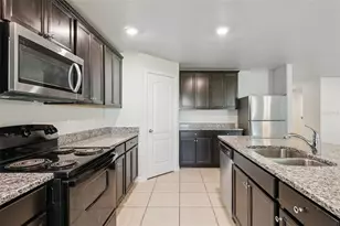 1676 Gopher Tree St, Mascotte, FL 34753 - Photo 11