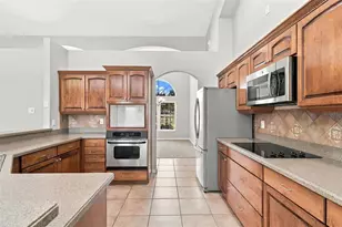 4214 Cinnamon Fern Ct, Saint Cloud, FL 34772 - Photo 5