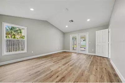 33608 Overton Drive, Leesburg, FL 34788 - Photo 11