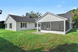 33608 Overton Dr, Leesburg, FL 34788 - Photo 21