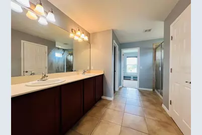 2352 Levante Court, Kissimmee, FL 34758 - Photo 13