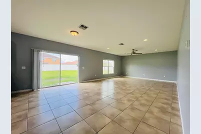 2352 Levante Court, Kissimmee, FL 34758 - Photo 7