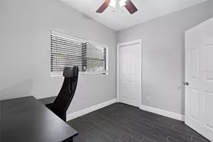 18 N Alder Dr, Orlando, FL 32807 - Photo 19