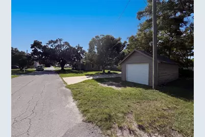 802 Massachusetts Avenue, Saint Cloud, FL 34769 - Photo 29