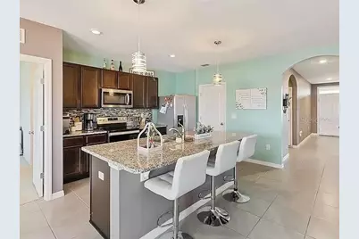 2585 Ryland Falls Drive, Lakeland, FL 33811 - Photo 9