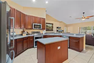 113 Blackstone Creek Rd, Groveland, FL 34736 - Photo 13