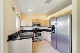 2824 Osprey Cove Pl, Kissimmee, FL 34746 - Photo 9