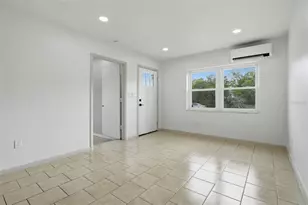 1408 W Wellington Dr, Deltona, FL 32725 - Photo 5
