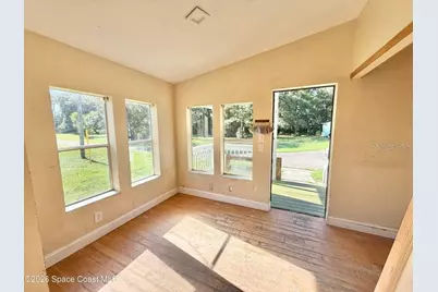 572 N Pine Street, Pierson, FL 32180 - Photo 23