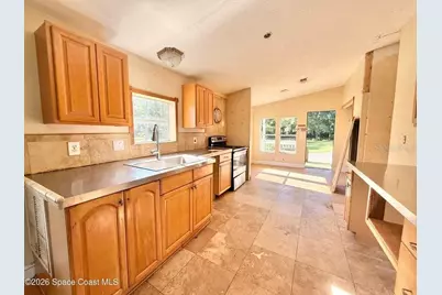572 N Pine Street, Pierson, FL 32180 - Photo 21
