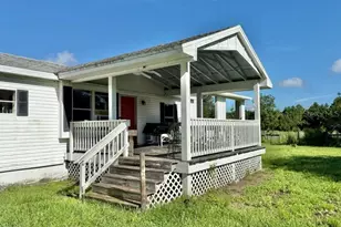 572 N Pine St, Pierson, FL 32180 - Photo 13