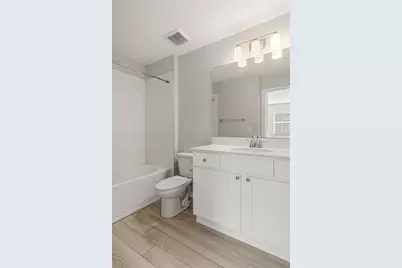 2875 Narcoossee Commons Way, Saint Cloud, FL 34771 - Photo 17