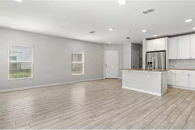 2875 Narcoossee Commons Way, Saint Cloud, FL 34771 - Photo 5