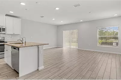 2875 Narcoossee Commons Way, Saint Cloud, FL 34771 - Photo 9