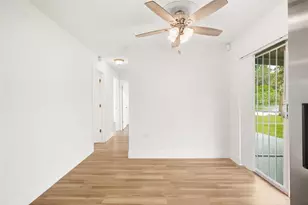 446 Gilman Cir, Orlando, FL 32811 - Photo 15
