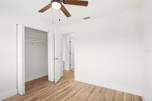 446 Gilman Cir, Orlando, FL 32811 - Photo 17