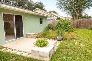 2672 Winchester Cir, Eustis, FL 32726 - Photo 19