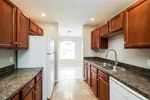 3113 71st St W, Lehigh Acres, FL 33971 - Photo 7