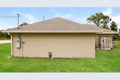 3113 71st Street W, Lehigh Acres, FL 33971 - Photo 15