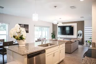 5285 Royal Point Ave, Kissimmee, FL 34746 - Photo 5