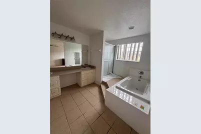 732 Washington Palm Loop, Davenport, FL 33897 - Photo 17