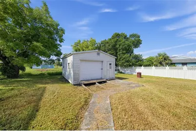 589 Ridgecrest Drive, Punta Gorda, FL 33982 - Photo 31