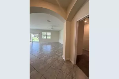 15055 Driftwater Drive, Winter Garden, FL 34787 - Photo 5