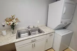 863 Sky Lake Cir, Orlando, FL 32809 - Photo 31