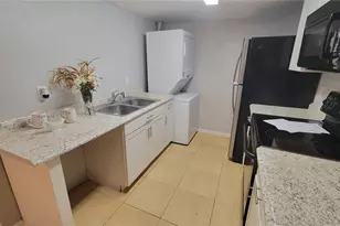 863 Sky Lake Cir, Orlando, FL 32809 - Photo 21