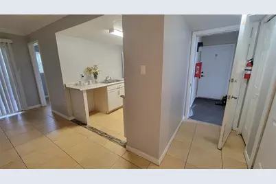 863 Sky Lake Circle #A, Orlando, FL 32809 - Photo 19