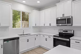 3181 Riverboat Wy, Oviedo, FL 32765 - Photo 9