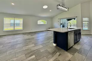 834 Old Bridge Cir, Davenport, FL 33897 - Photo 5