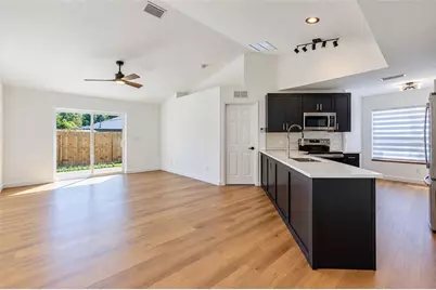 1445 Admiral Nimitz Avenue, Daytona Beach, FL 32124 - Photo 9